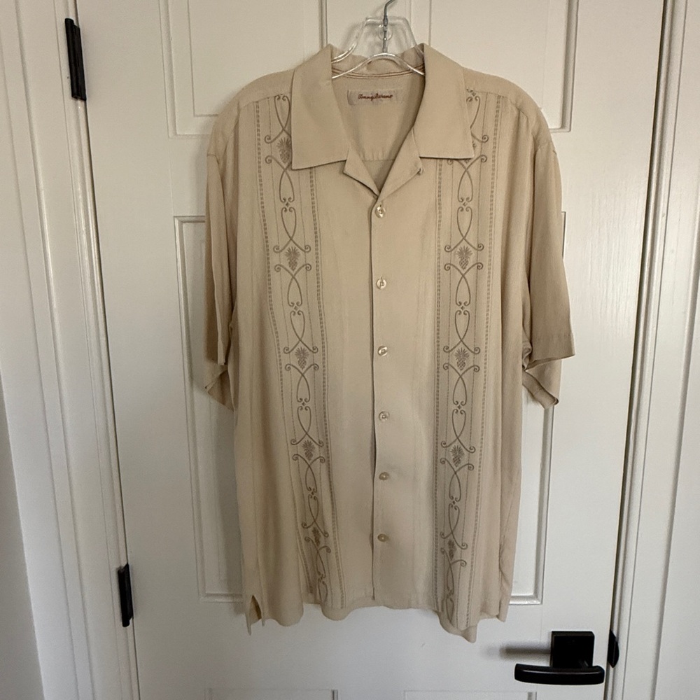 Tommy Bahama Tan Button-down embroidered Silk Shirt, Men’s L - Picture 2 of 9